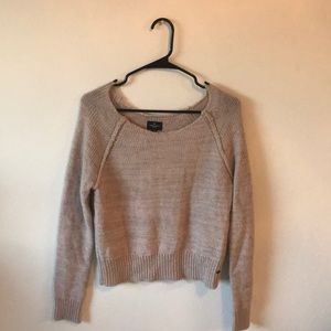 Women’s knitted sweater